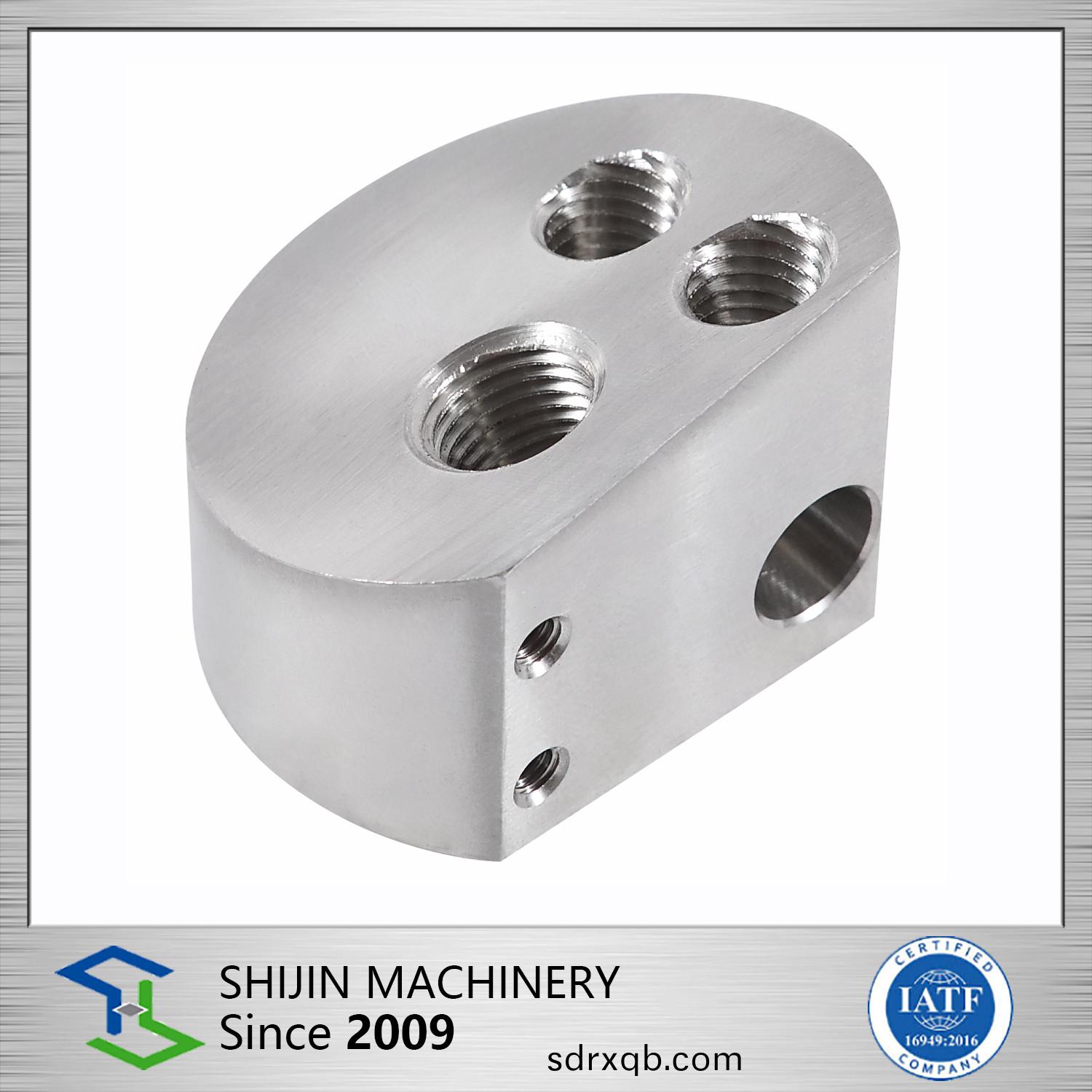 風(fēng)電(dian)行(xing)業(yè)(ye)-非(fei)標(biāo)(biao)定(ding)製閥(fa)塊/閥體(ti)2，角(jiao)度2