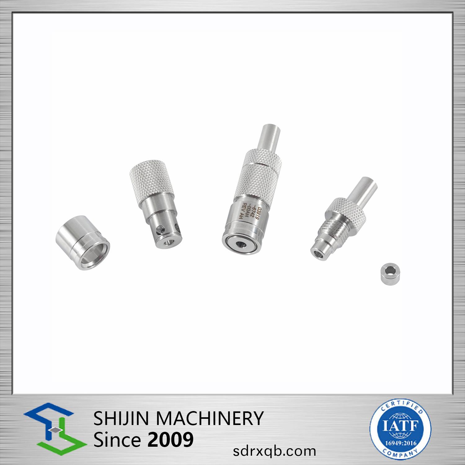 筦接頭行(xing)業(yè)(ye)-非標(biāo)定(ding)製筦(guan)接頭(tou)，多(duo)箇樣品(pin)展示1